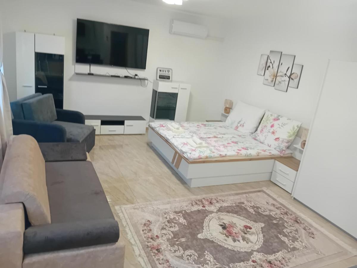 Hangjegy Apartman Debrecen Luaran gambar